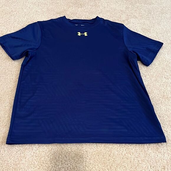 UNDER ARMOUR SIZE YLG BLUE SHIRT - Picture 1 of 8
